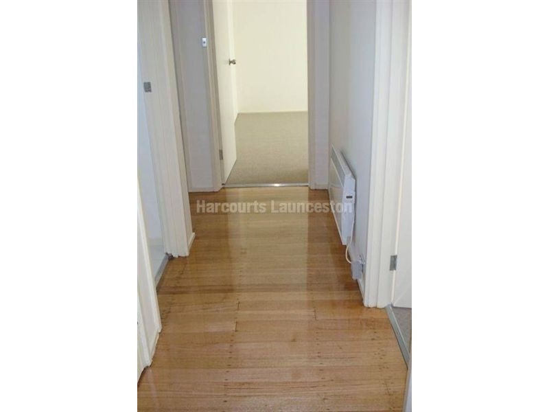 6 Tandara Street, Ravenswood TAS 7250