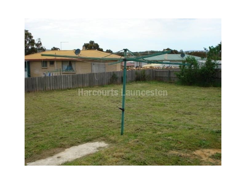 6 Tandara Street, Ravenswood TAS 7250