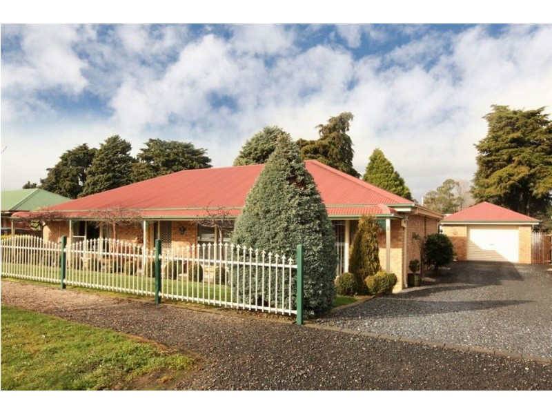 8 Cambock Lane West, Evandale TAS 7212