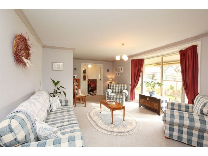 8 Cambock Lane West, Evandale TAS 7212