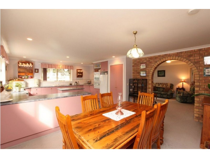 8 Cambock Lane West, Evandale TAS 7212