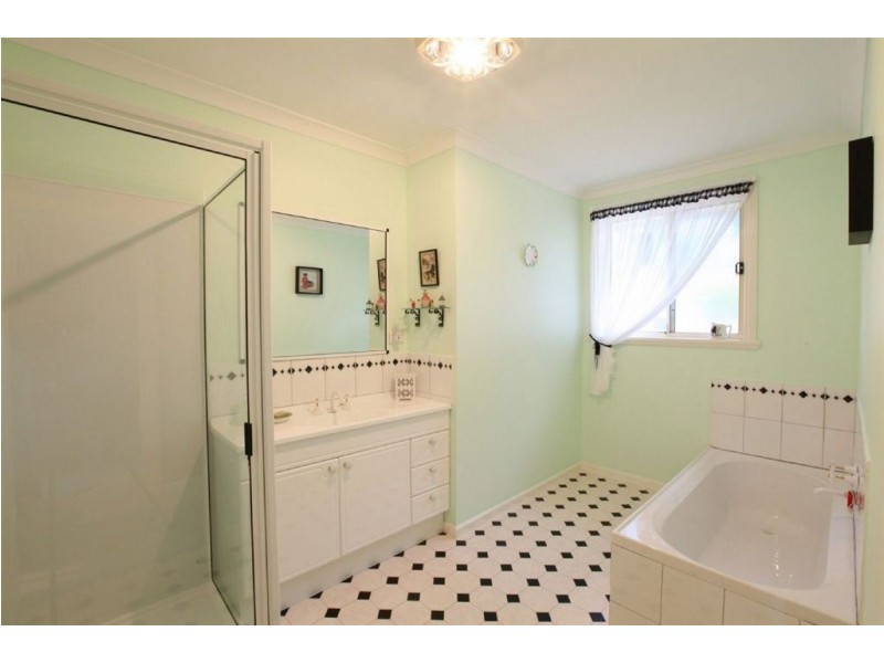 8 Cambock Lane West, Evandale TAS 7212