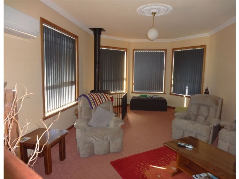 34 Piper Avenue, Youngtown TAS 7249