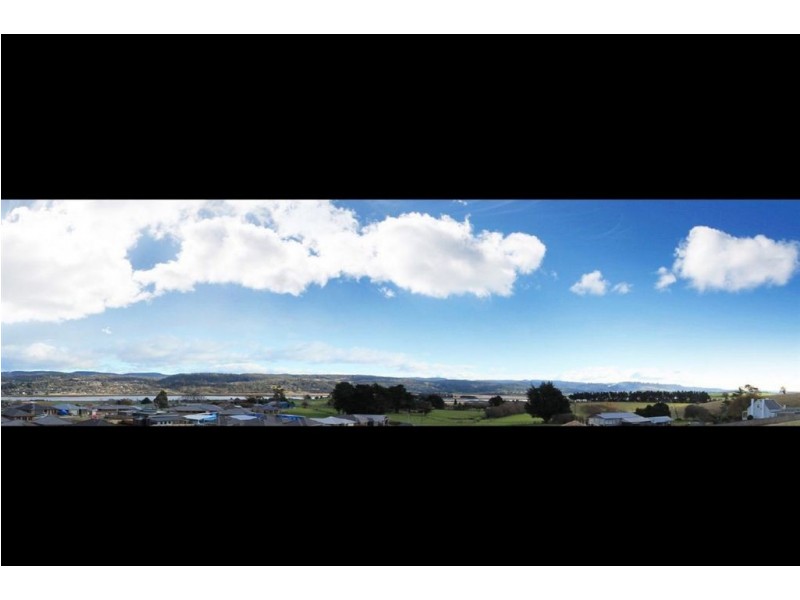 B/7-9 Malachi Court, Newnham TAS 7248