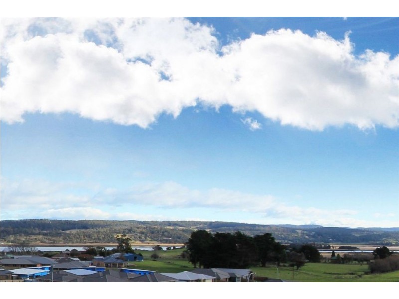 B/7-9 Malachi Court, Newnham TAS 7248