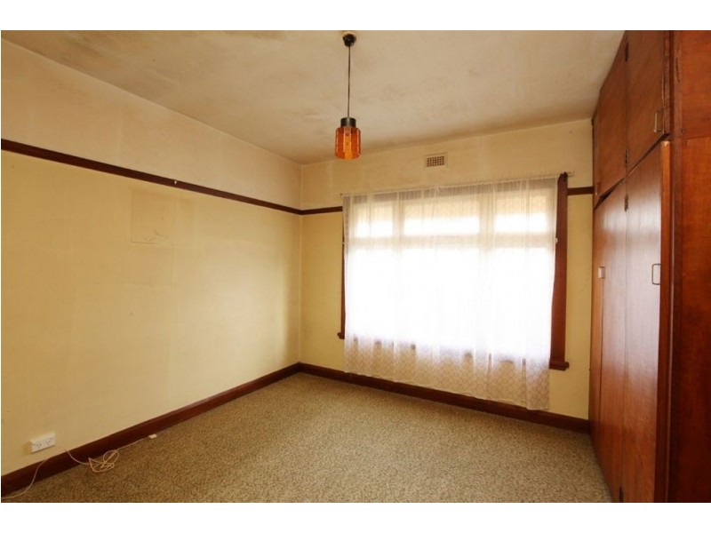 24 Derby Street, Mowbray TAS 7248
