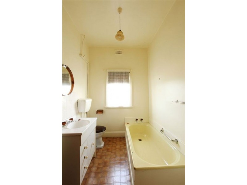 24 Derby Street, Mowbray TAS 7248