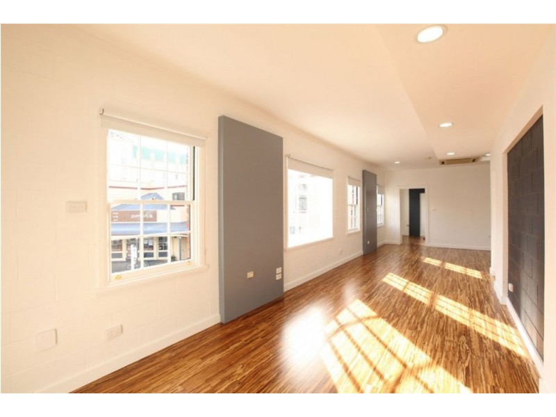 26 & 27 Yorktown Square, Launceston TAS 7250