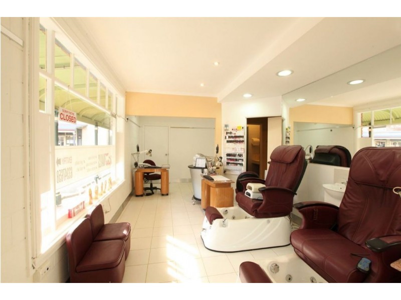 26 & 27 Yorktown Square, Launceston TAS 7250