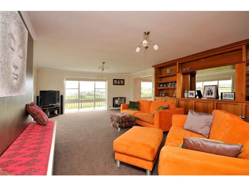 25 Sandown Road, Norwood TAS 7250