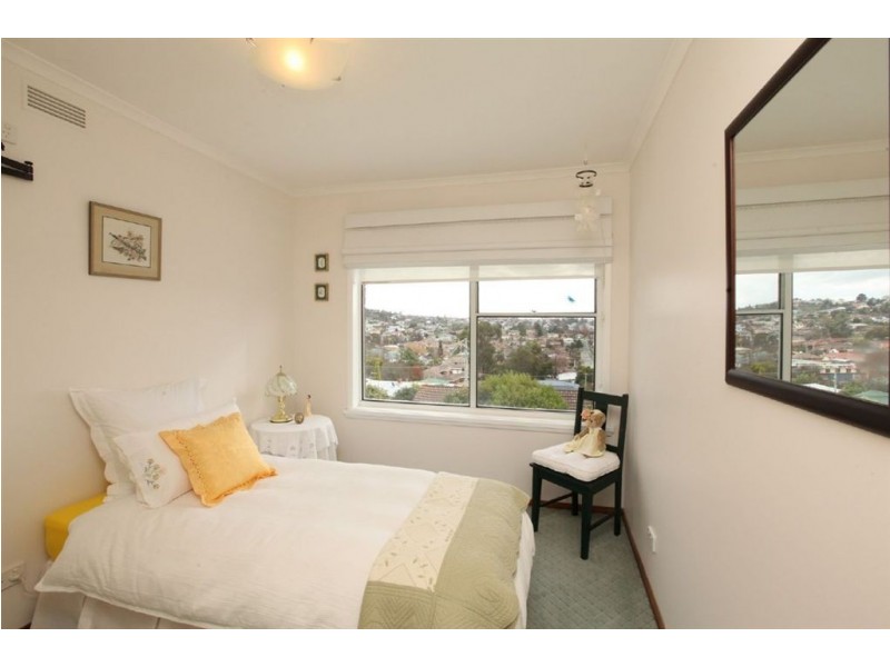 2 Ellison Street, Newstead TAS 7250