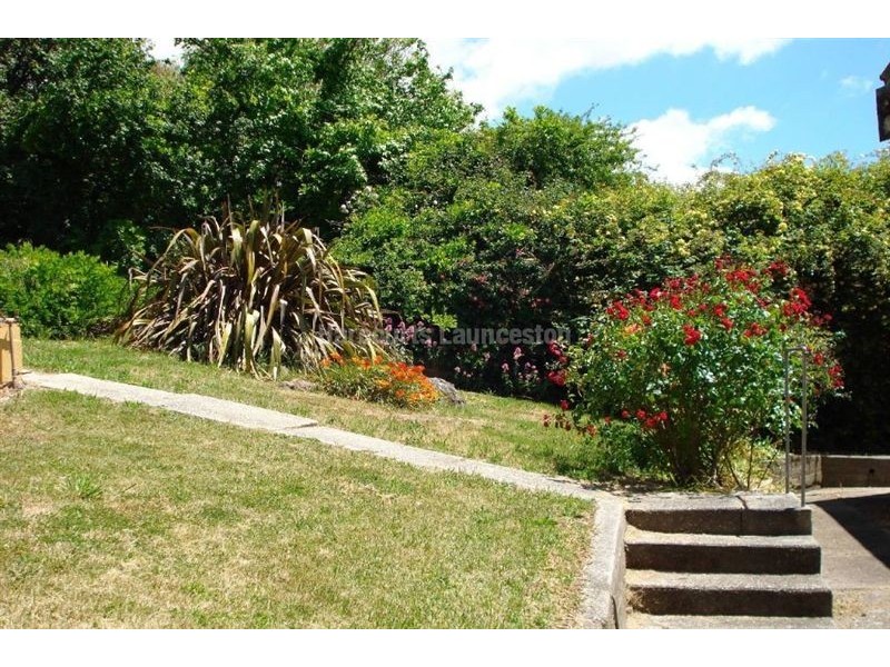 69 Forest Road, Trevallyn TAS 7250