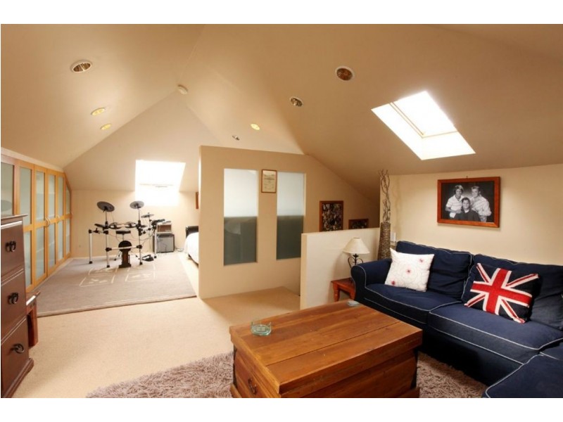 6 Delamere Crescent, Trevallyn TAS 7250