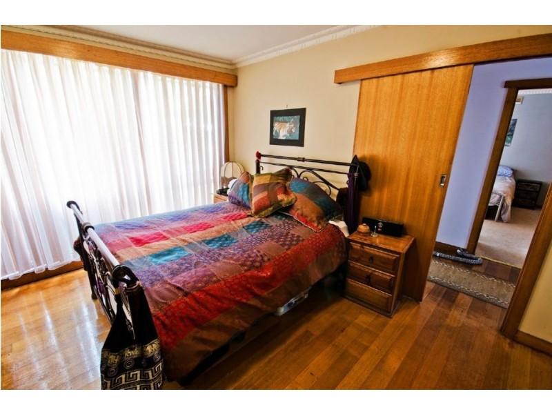 16 Cue Street, Youngtown TAS 7249