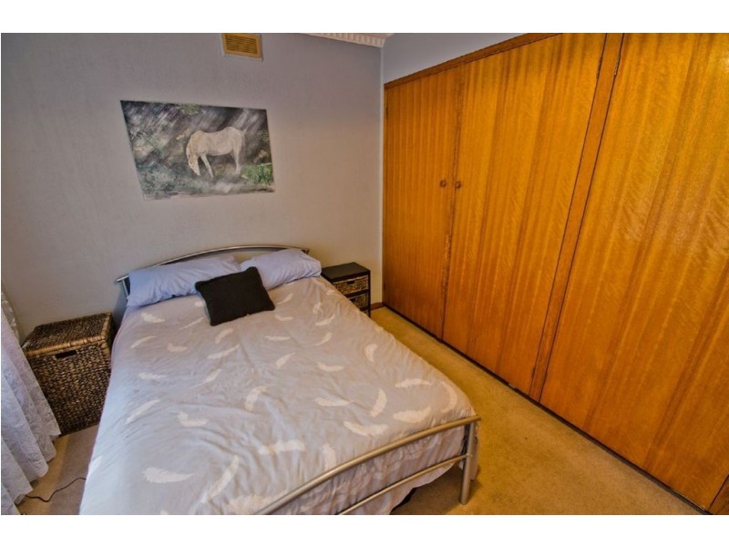 16 Cue Street, Youngtown TAS 7249