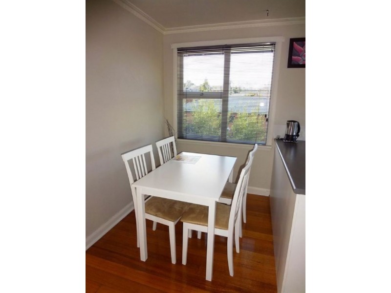 22 Paringa Avenue, Newnham TAS 7248