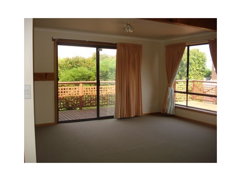 67 Viewbank Road, Newnham TAS 7248