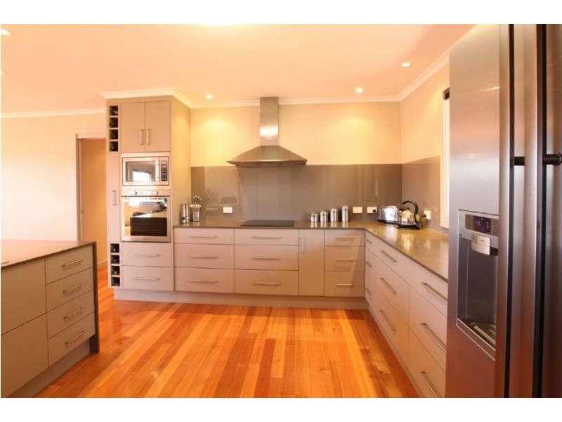 11 Zenith Court, Blackstone Heights TAS 7250