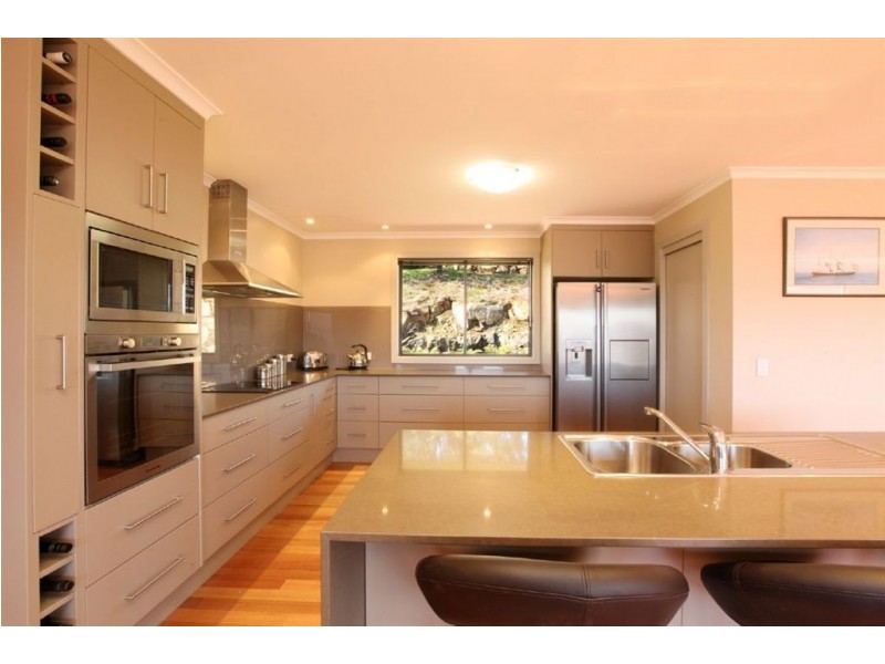 11 Zenith Court, Blackstone Heights TAS 7250