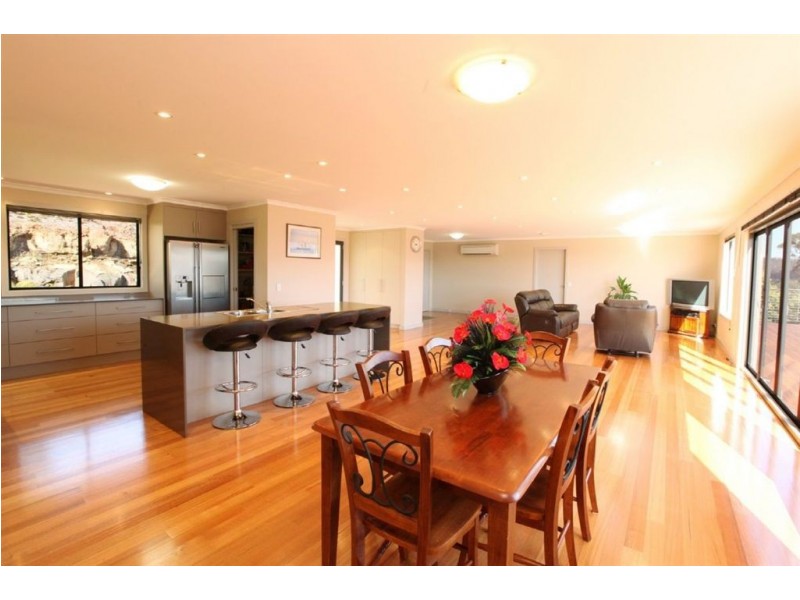 11 Zenith Court, Blackstone Heights TAS 7250