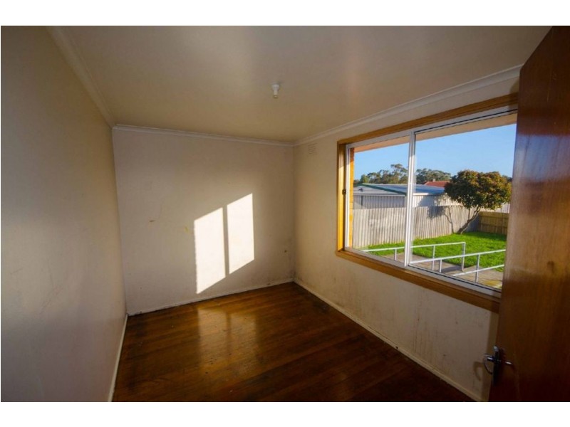 9 Pioneer Parade, Ravenswood TAS 7250