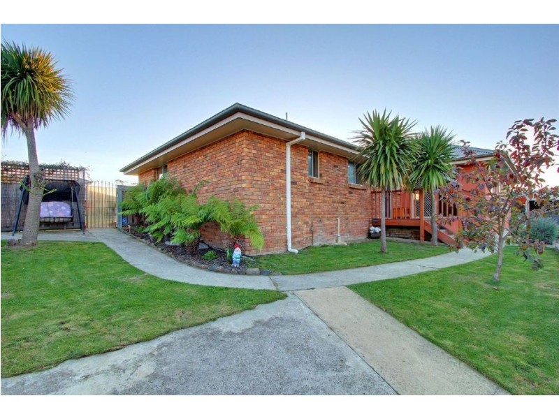 12 Encee Drive, St Leonards TAS 7250