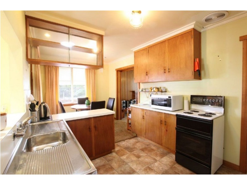 11 Morley Road, Riverside TAS 7250