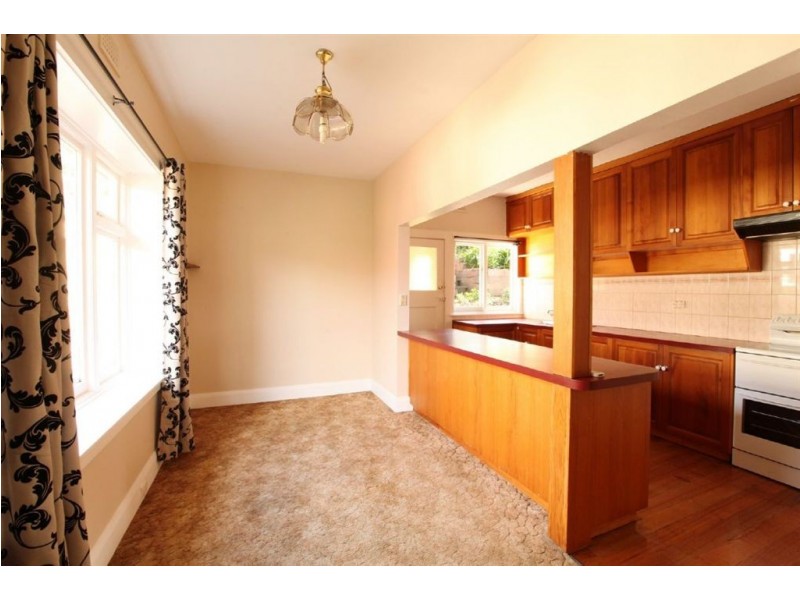 16 Bowen Avenue, Trevallyn TAS 7250