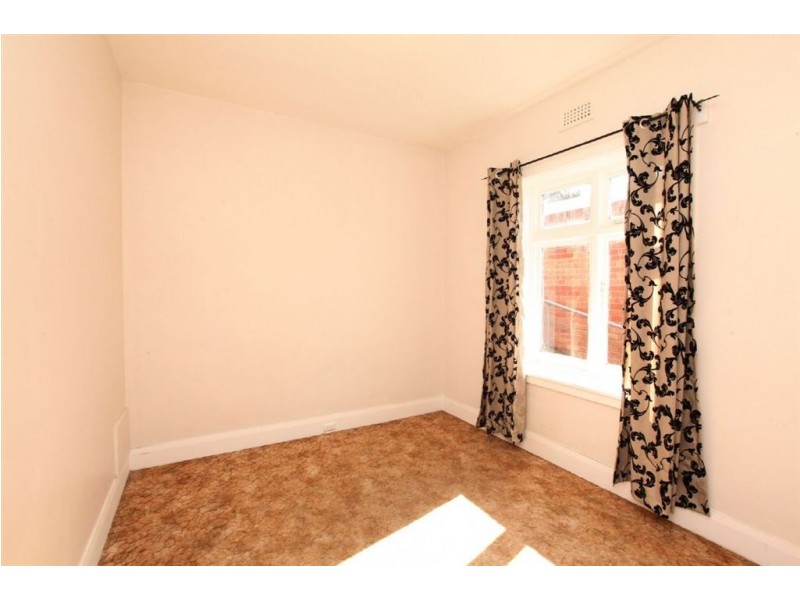 16 Bowen Avenue, Trevallyn TAS 7250