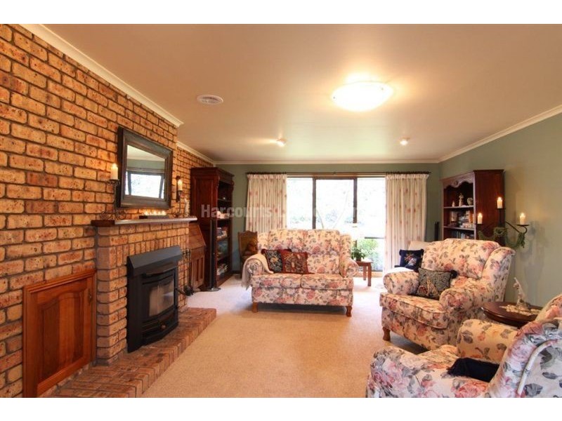 4 Bayview Drive, Blackstone Heights TAS 7250