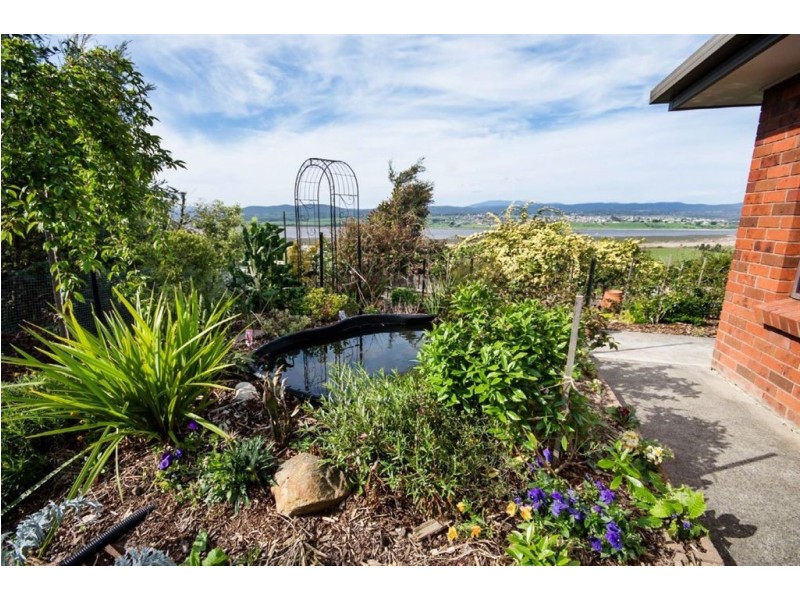 7 Winifred Circle, Riverside TAS 7250