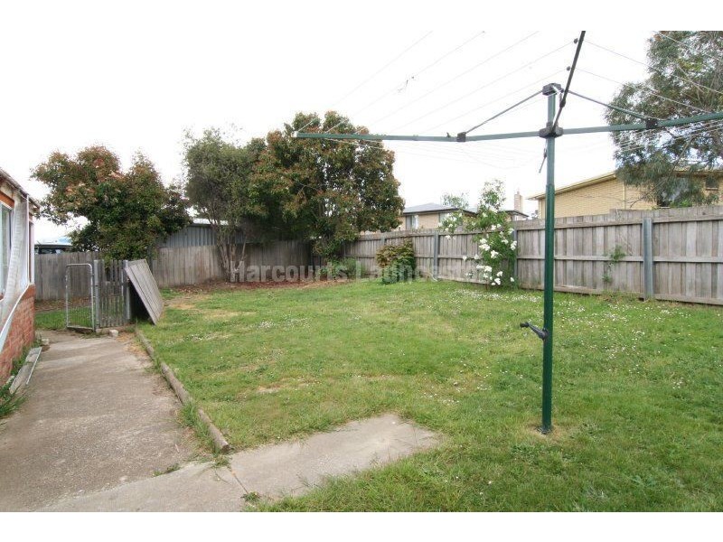 9 Hugo Place, Ravenswood TAS 7250