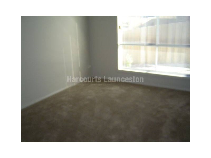 6 Maiden Street, Newnham TAS 7248