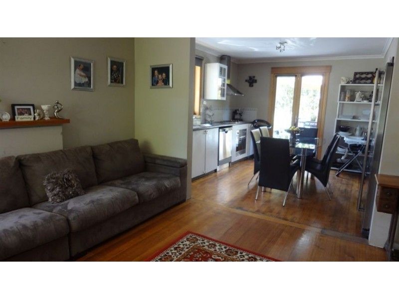 22 Hazelwood Parade, Ravenswood TAS 7250