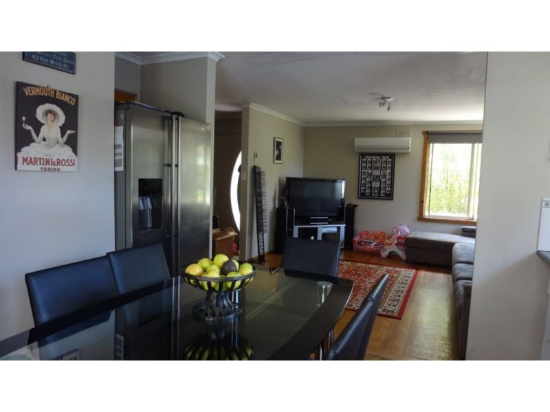 22 Hazelwood Parade, Ravenswood TAS 7250