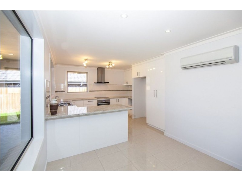 13 Eastfield Drive, Newnham TAS 7248