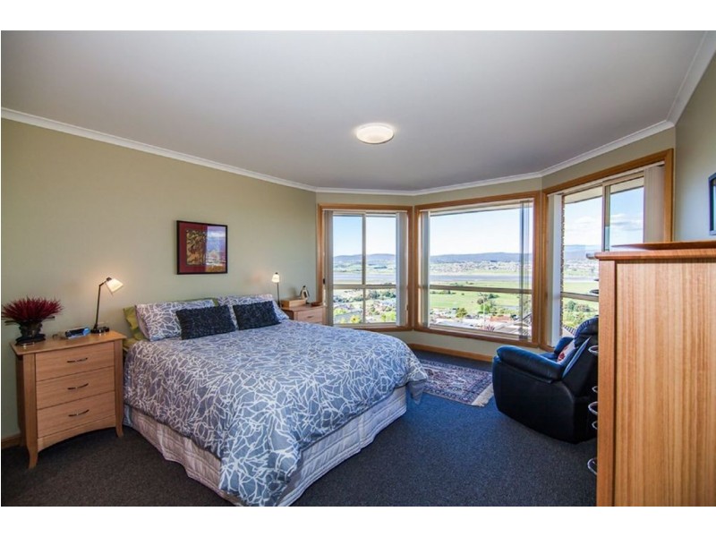 21 Allison Avenue, Riverside TAS 7250