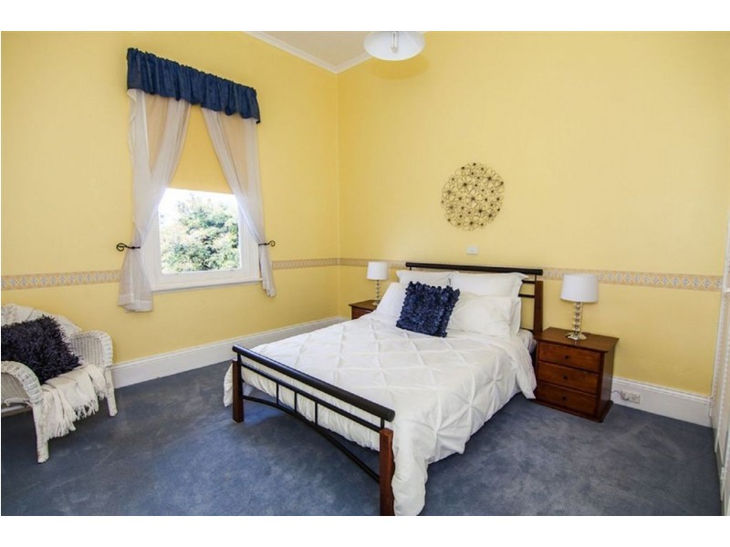 9 Hillside Crescent, West Launceston TAS 7250