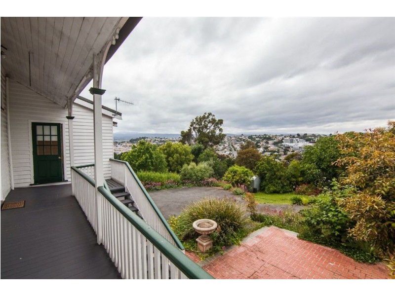 9 Hillside Crescent, West Launceston TAS 7250