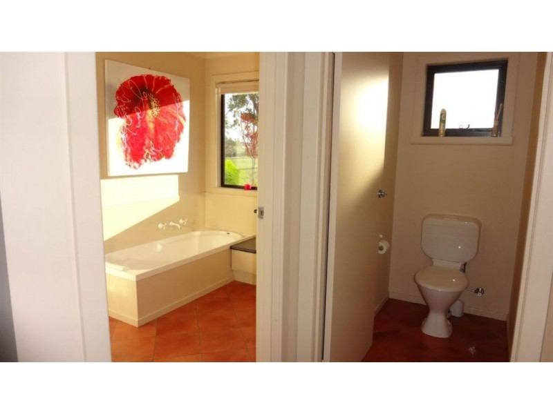 4 Westlake Drive, Travellers Rest TAS 7250