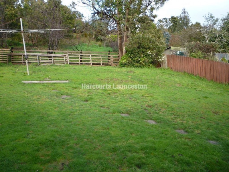 28 Ernest Street, Kings Meadows TAS 7249
