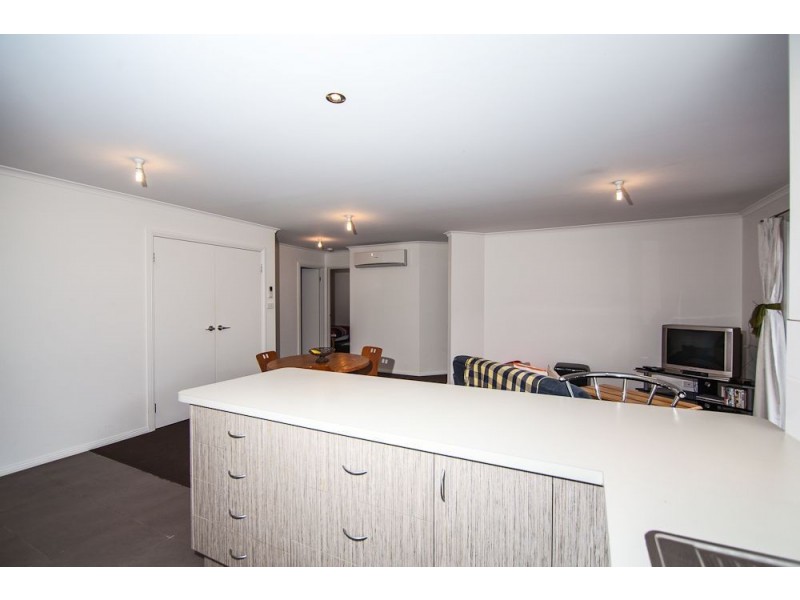 10 Dafnis Drive, Newnham TAS 7248