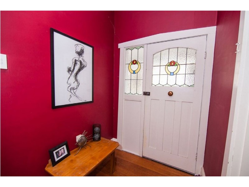 9 St. Georges Square, East Launceston TAS 7250