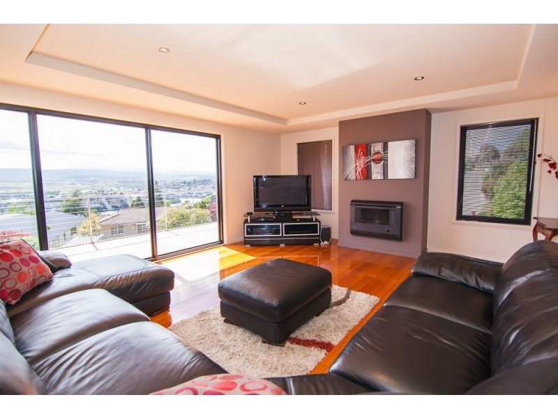 31 Osborne Avenue, Trevallyn TAS 7250