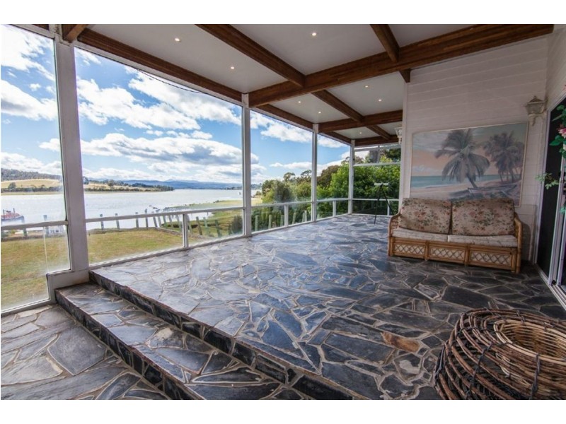 18 Paringa Avenue, Lanena TAS 7275