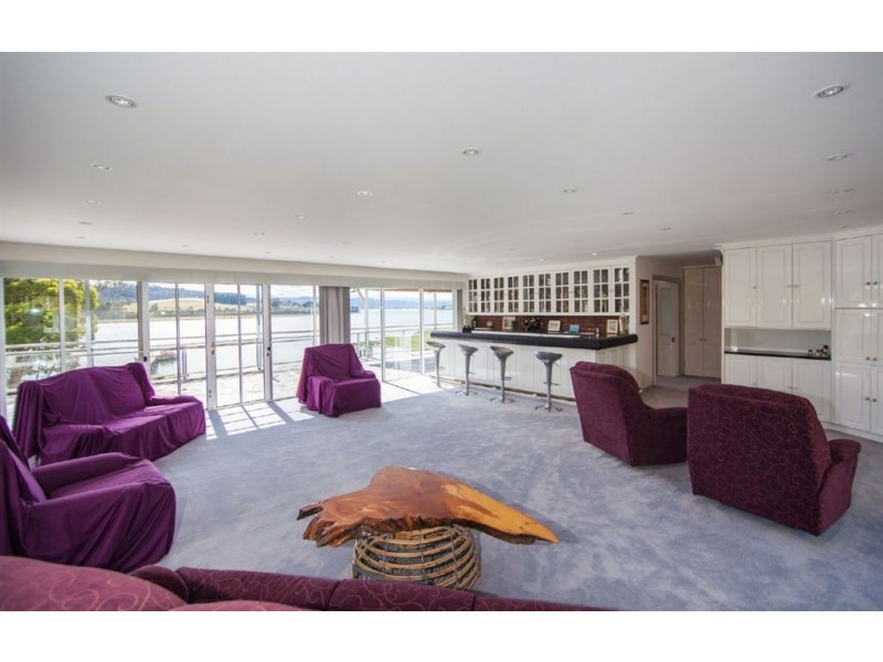 18 Paringa Avenue, Lanena TAS 7275