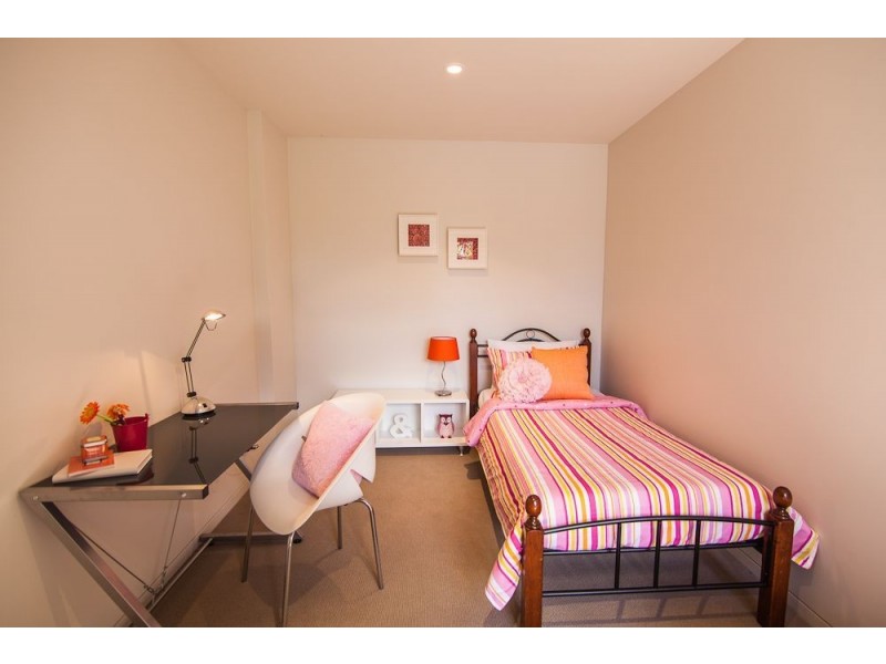 2/72 Riverside Drive, Riverside TAS 7250