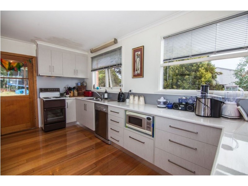 41 Delamere Crescent, Trevallyn TAS 7250