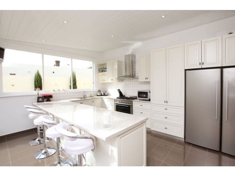 16 Mann Street, Invermay TAS 7248