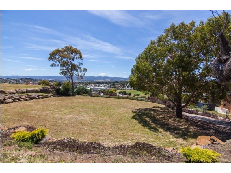 11 Ridgewood Lane, Kings Meadows TAS 7249